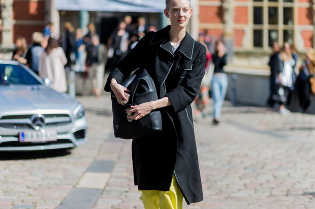 Modne fryzury na lato 2019 dla krótkich włosów