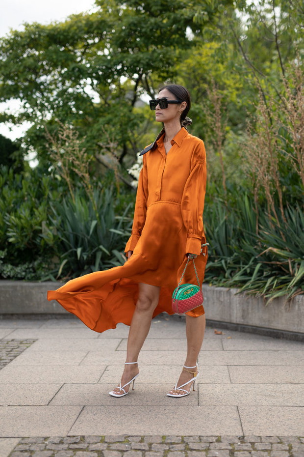 Trendy moda jesień 2019: przegląd sukienek