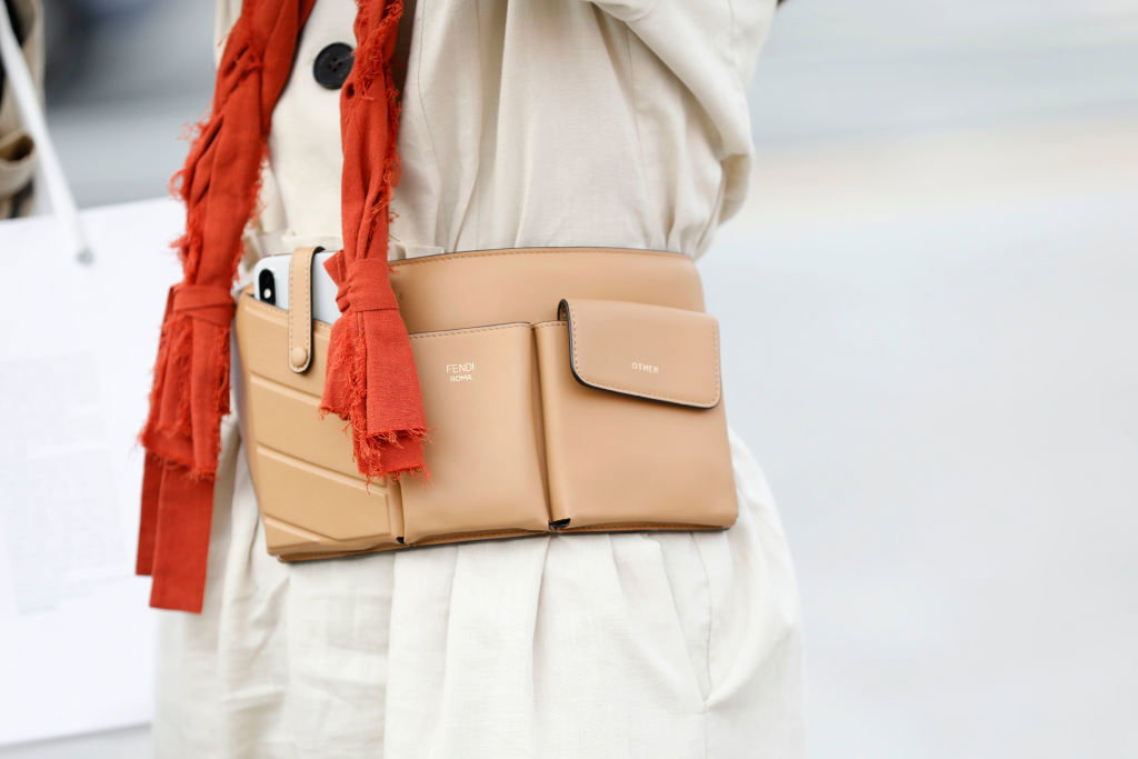 Trendy moda jesień 2019: beże na jesień 2019