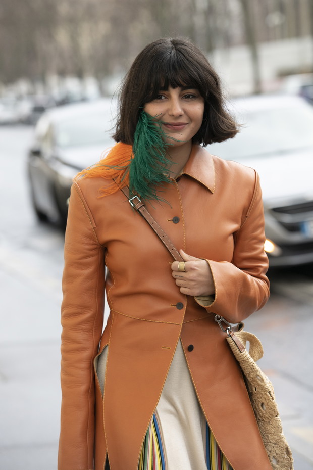 Fryzury z długą grzywką na jesień 2019: jak nosić fryzury z grzywką?