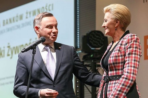 Agata Duda o stylizacji w kratę