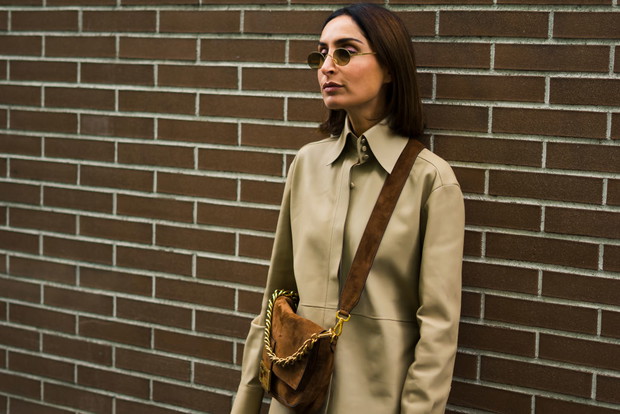 Beże na jesień 2019: trendy moda jesień 2019