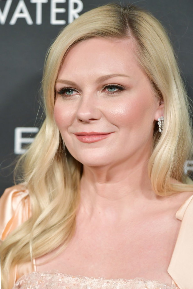 Jak dobrać brwi: okrągła twarz