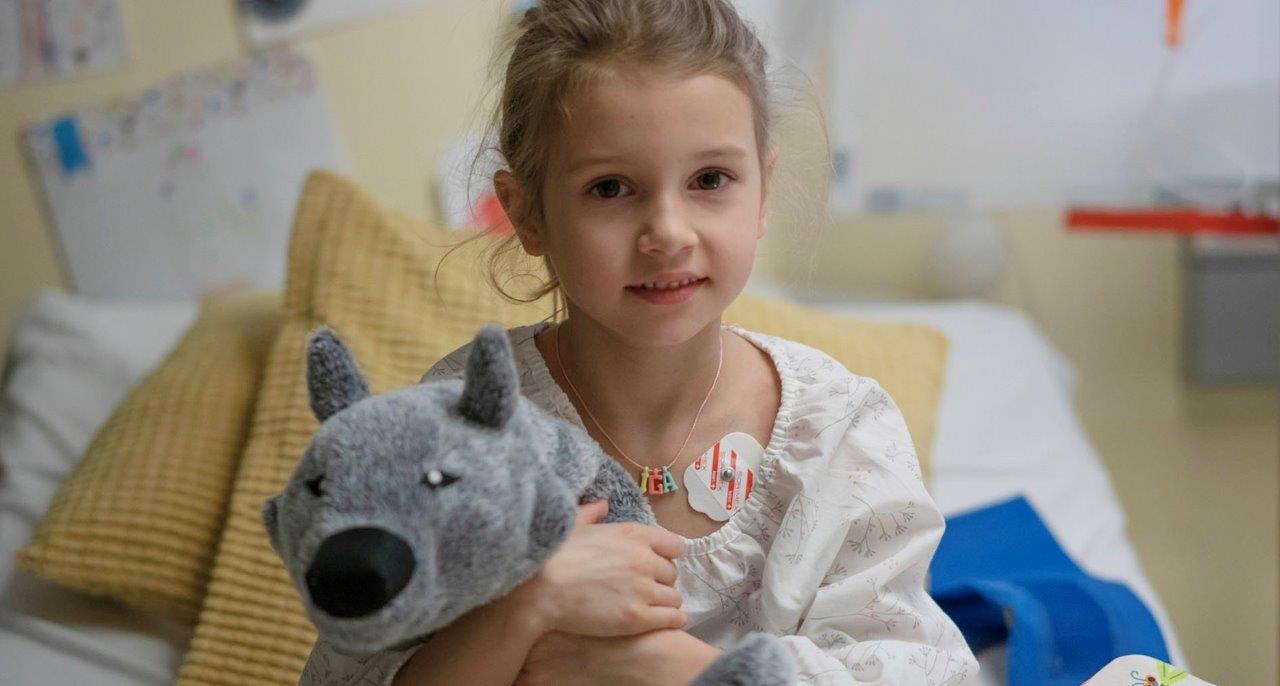 Ten film poruszy wiele serc – przygotuj się na ogromne emocje.  Zobacz świat dziecięcych szpitali z różnych perspektyw