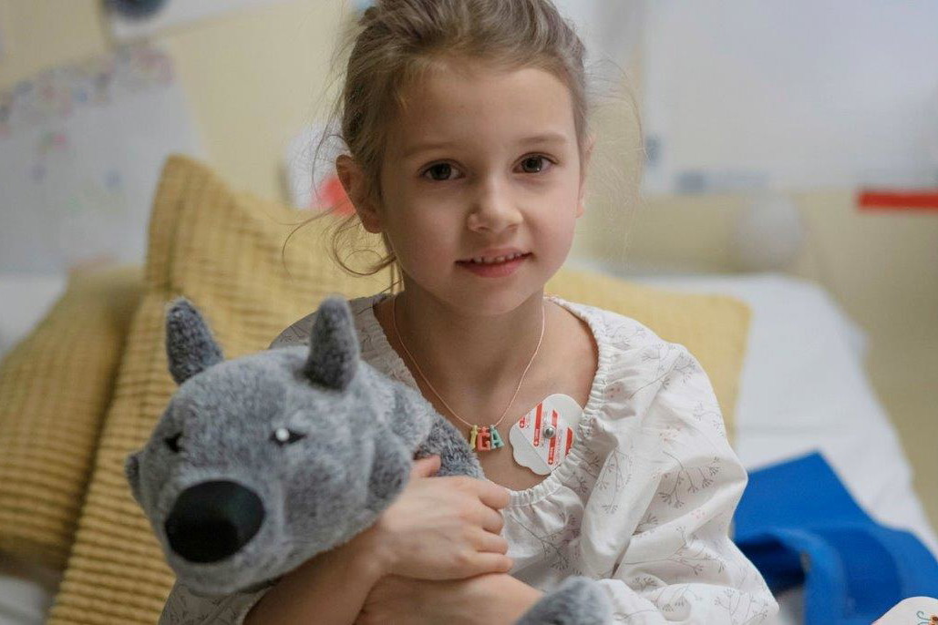 Ten film poruszy wiele serc – przygotuj się na ogromne emocje. Zobacz świat dziecięcych szpitali z różnych perspektyw