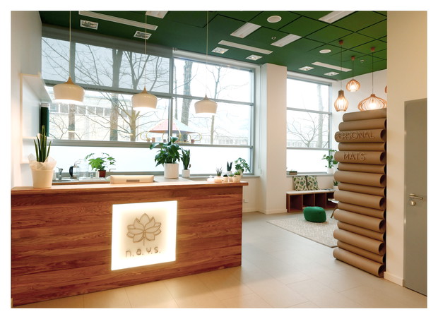 Ten trend podbił serca kobiet na całym świecie! Czym jest aerial joga?