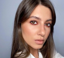 Makijaż do pracy: delikatny, modny i szybki makijaż dla blondynek, brunetek i rudych