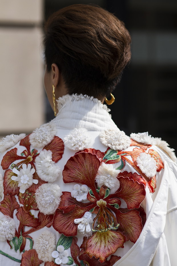 Biżuteria na jesień 2019: trendy moda jesień 2019