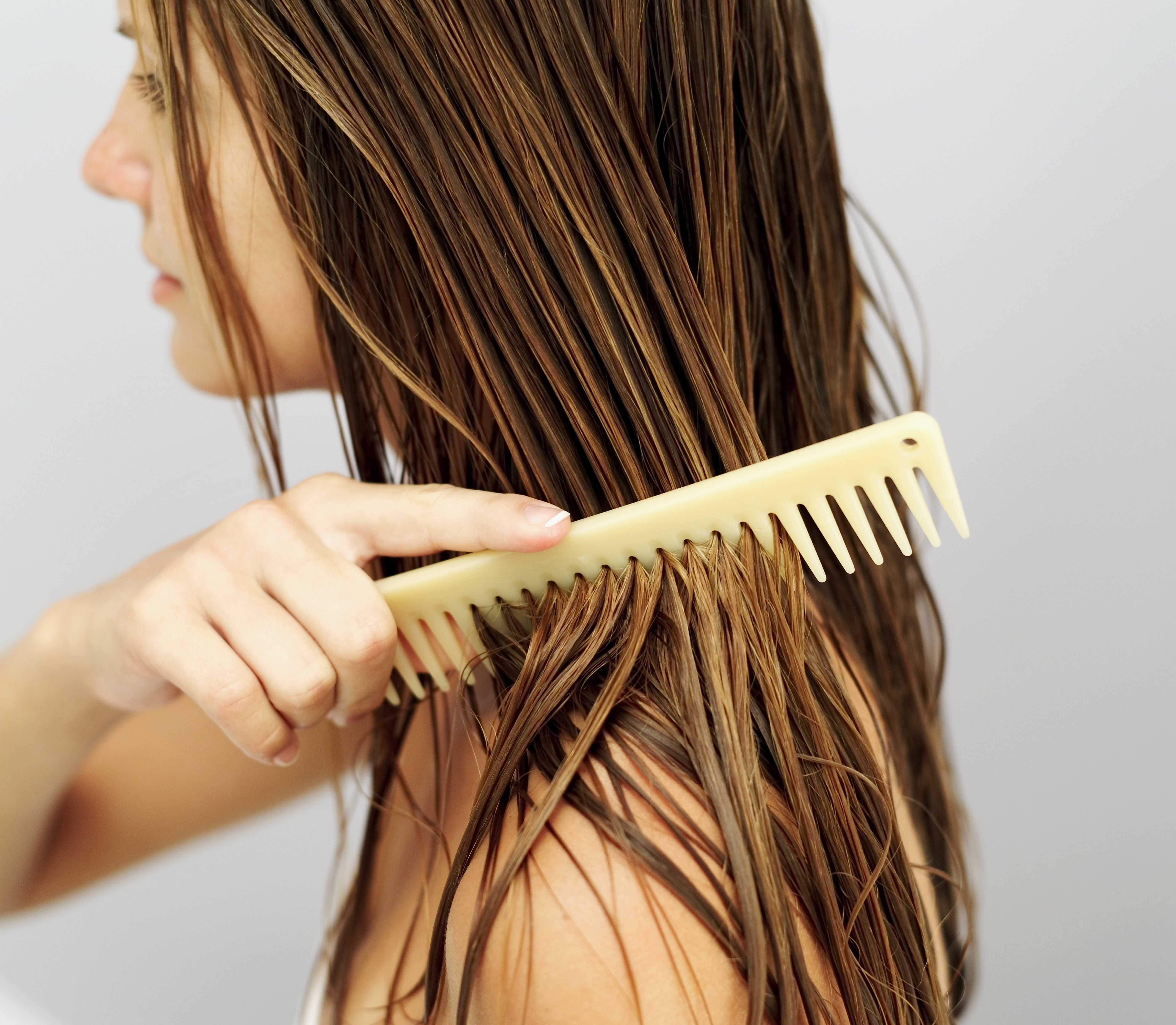 Ocet jabłkowy na włosy