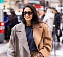 Bluzki oversize: jak je nosić?