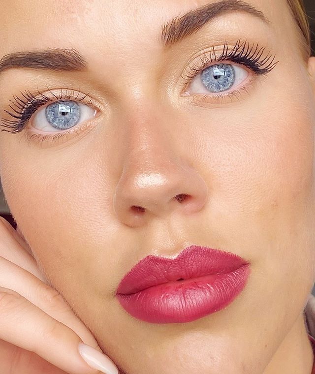 Makijaż dla niebieskich oczu