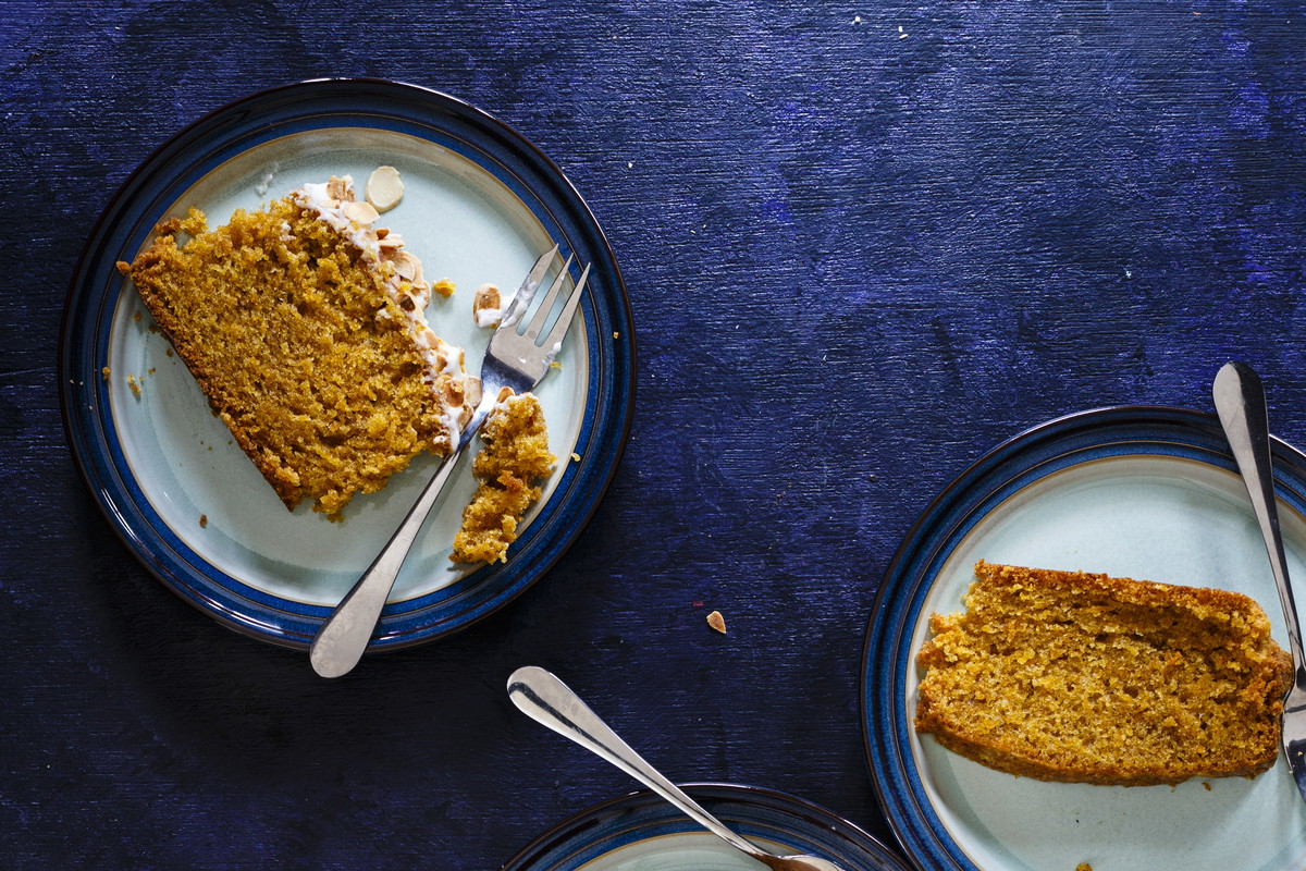 Fit ciasto - prosty przepis na zdrowy deser CIASTO MARCHEWKOWE Z KARDAMONEM
