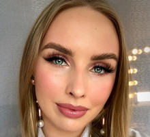 Makijaż powiększający oczy