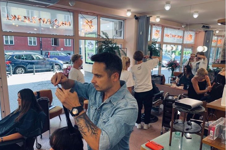 Kiedy zostaną otwarte salony fryzjerskie i restauracje? Minister Jadwiga Emilewicz zdradziła szczegóły