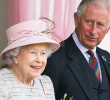 Królowa Elżbieta i książę Karol