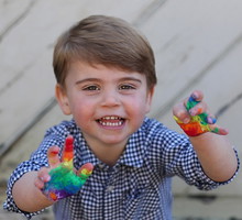 Księżna Kate pokazała zdjęcia księcia Louisa z jego 2. urodzin