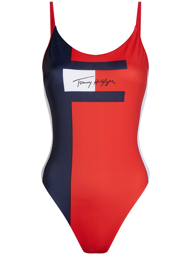 Tommy Hilfiger, Modivo