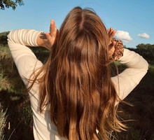 Susz włosy od góry do dołu