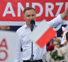 Andrzej Duda sondażowym zwycięzcą wyborów prezydenckich 2020