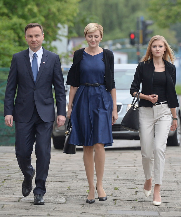 Kinga Duda z rodzicami