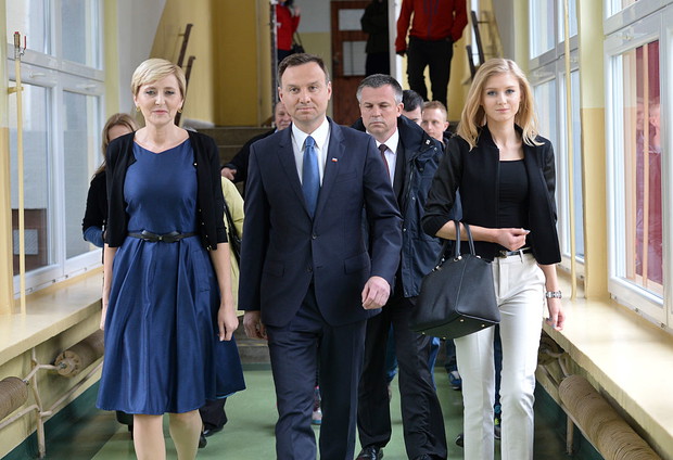 Kinga Duda z rodzicami