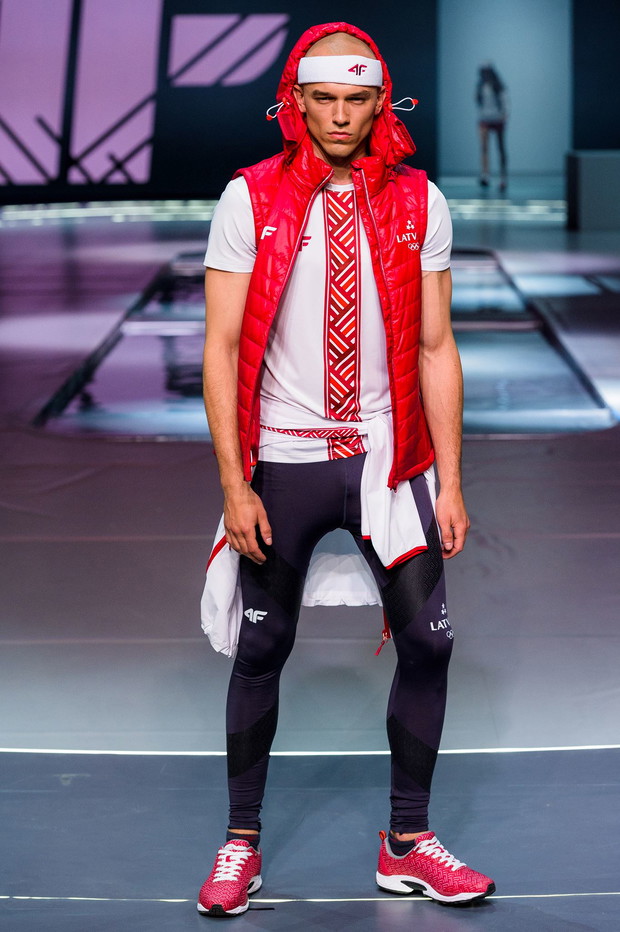 19_4F_160516_web_fot_Filip_Okopny_Fashion_Images