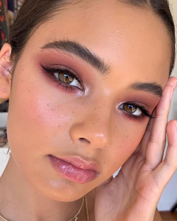 Makijaż dla brązowych oczu