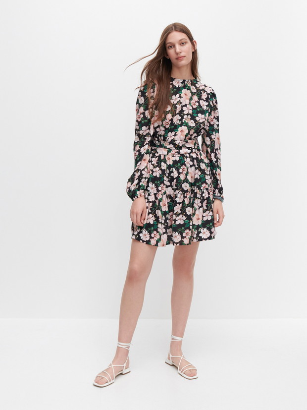 Sukienka w kwiaty, Reserved