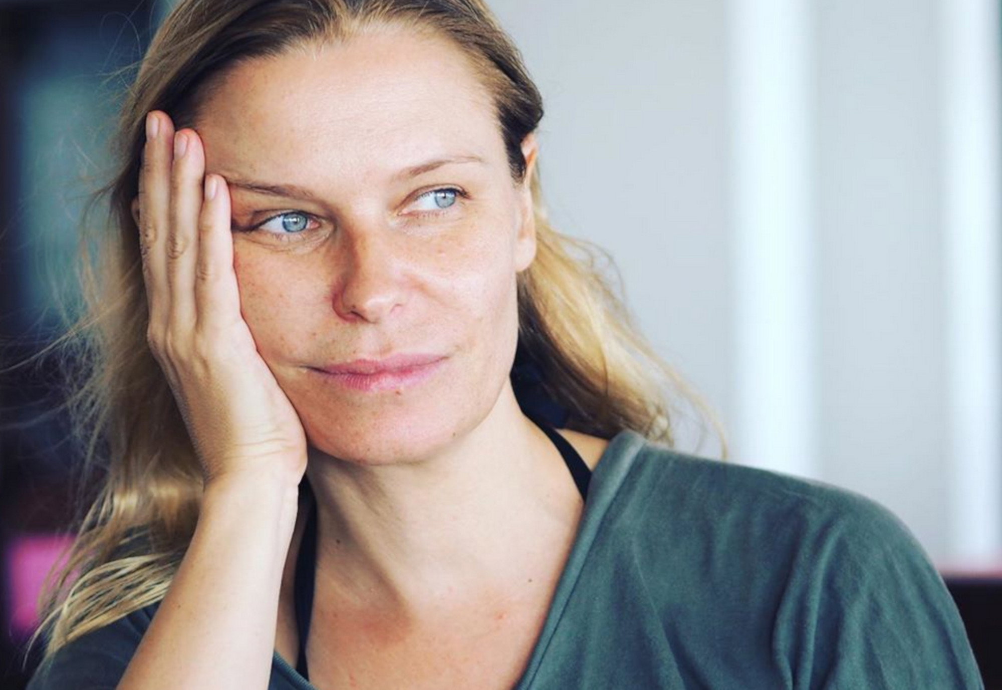 Paulina Młynarska apeluje do osób LGBT, by wyjeżdżali z Polski: "Jest jak toksyczna rodzina, zarządzana przez niepoczytalnego dziada"