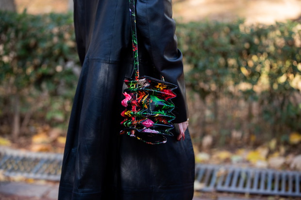 Modne torebki na Black Friday 2019