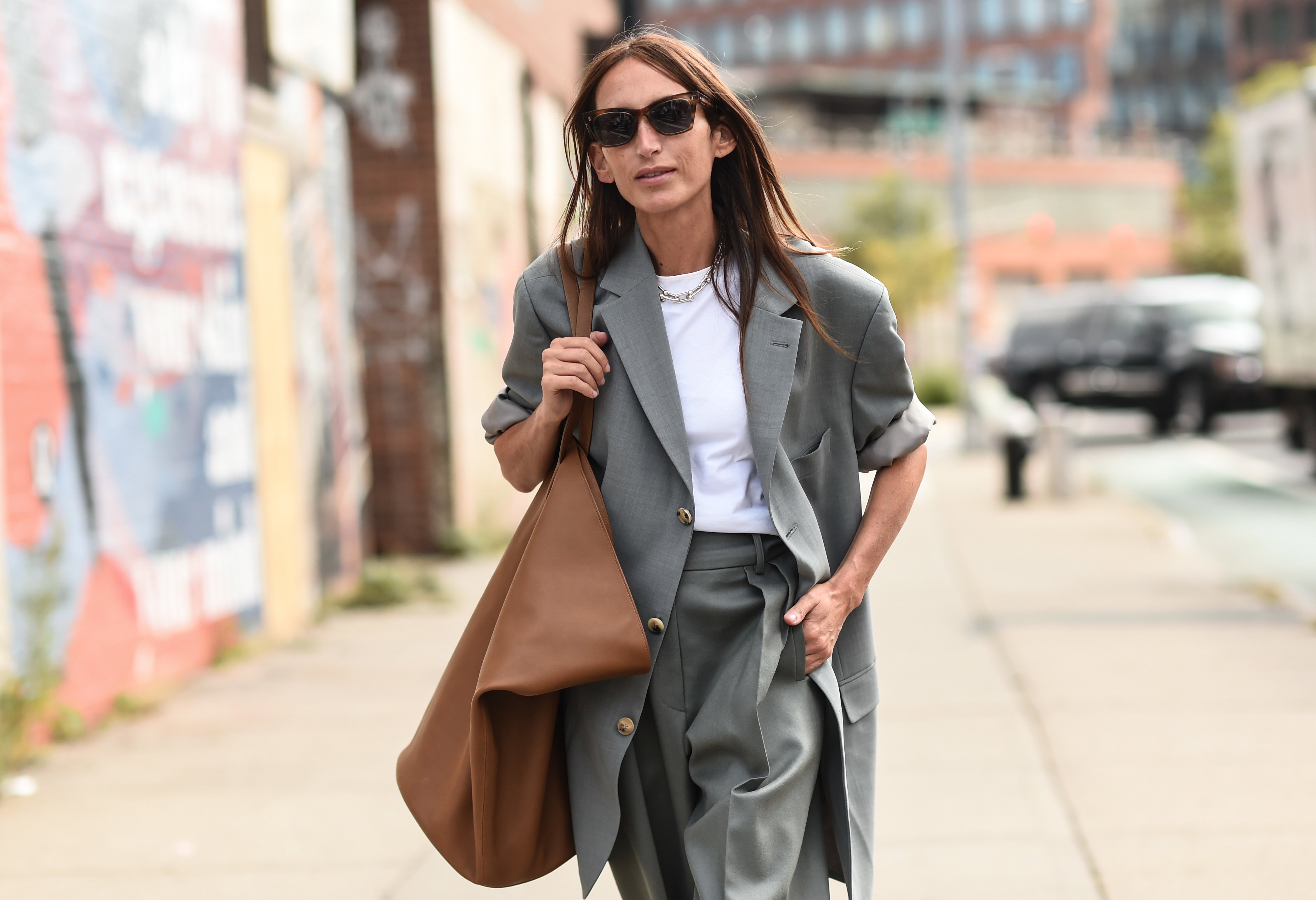 Moda trendy 2020: torby do pracy