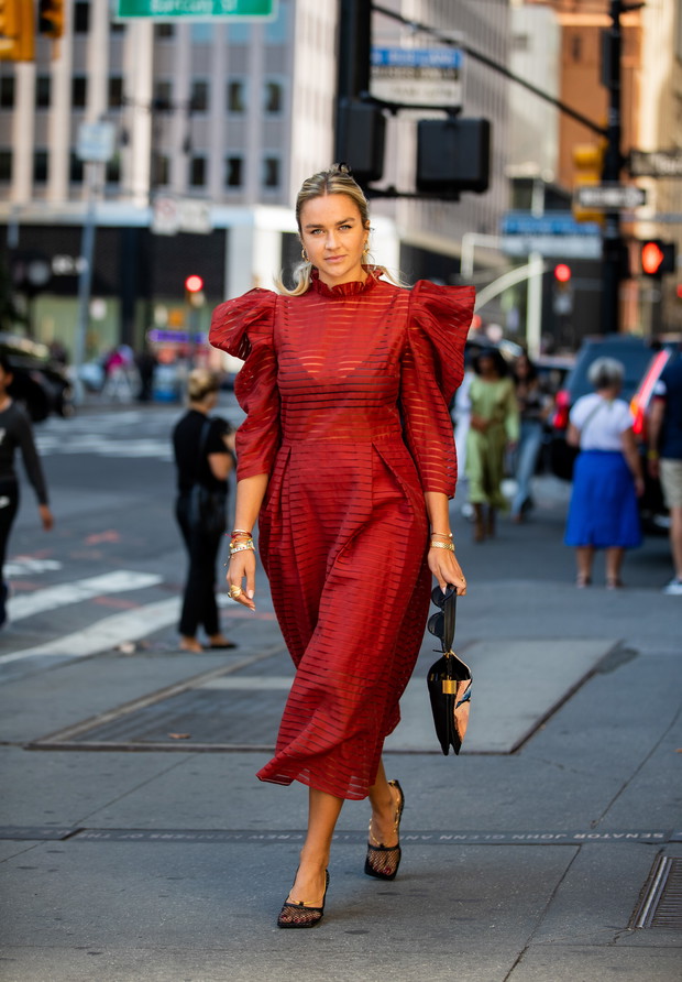 Czerwone sukienki na święta i sylwestra 2019