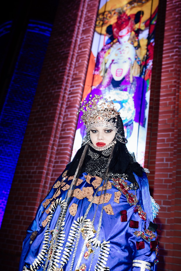 Daniel Lismore: „Jesteśmy dziś cholernie stłumieni przez zasady i normy społeczne”