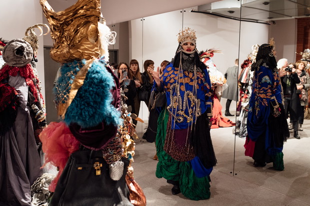 Daniel Lismore: „Jesteśmy dziś cholernie stłumieni przez zasady i normy społeczne”