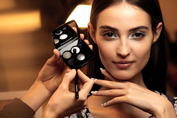 Makijaż na święta i Sylwestra z pokazu Chanel Metiers d'Art