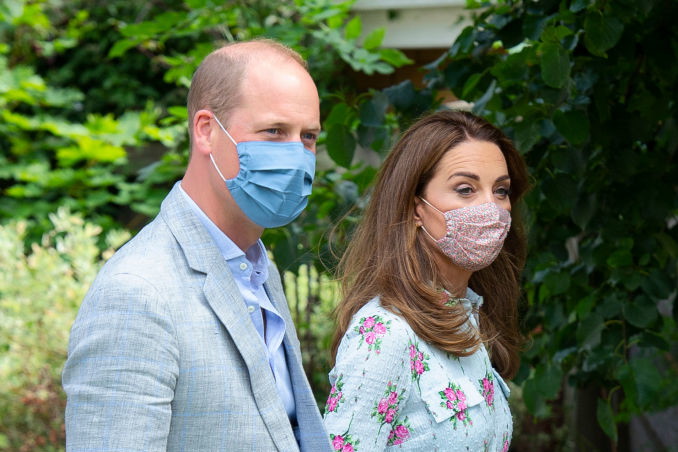 Zwłoki kobiety w stawie obok Pałacu Kensington. Gdzie byli wtedy Kate i William z dziećmi?