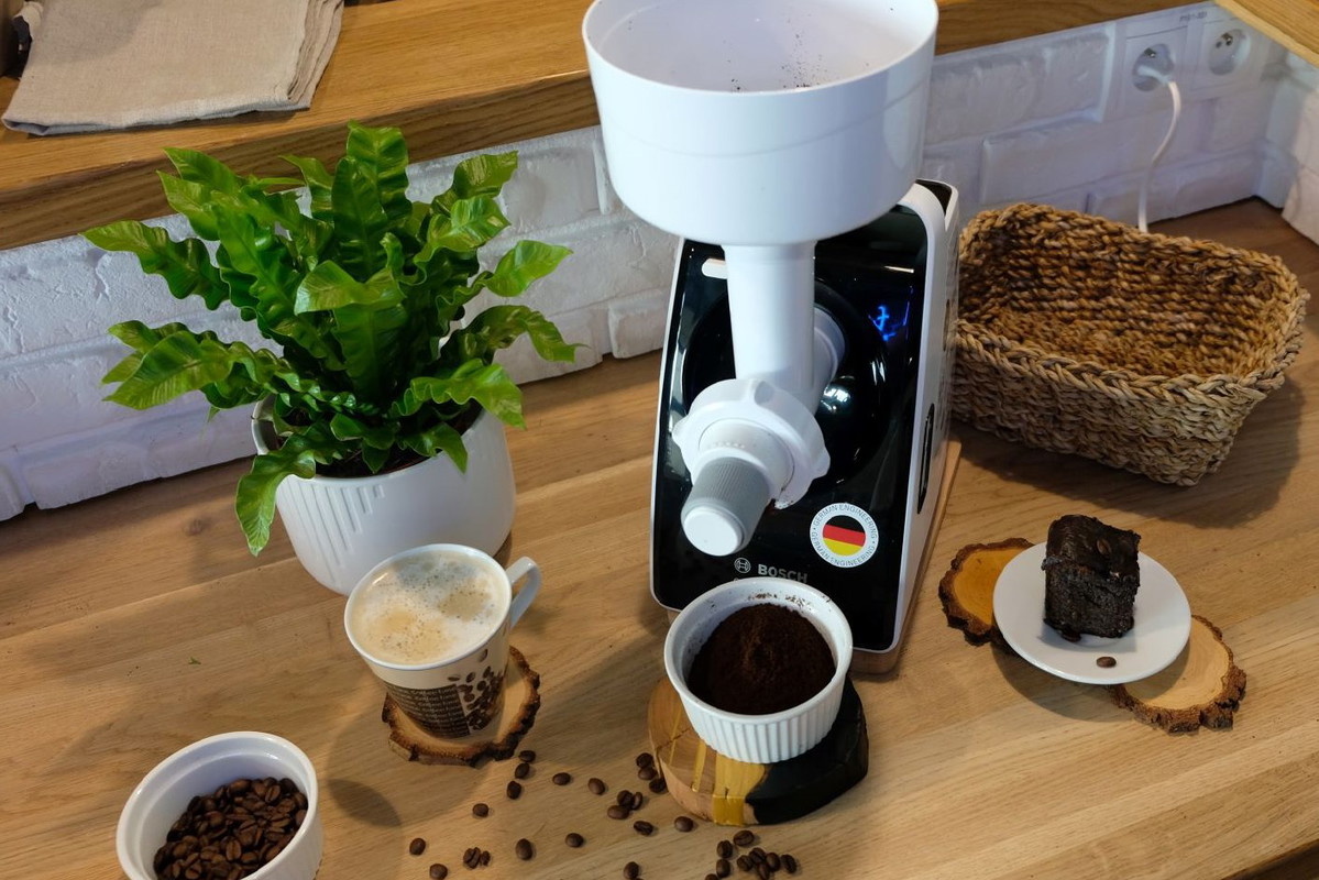 Maszynka do mielenia Bosch Compact Power