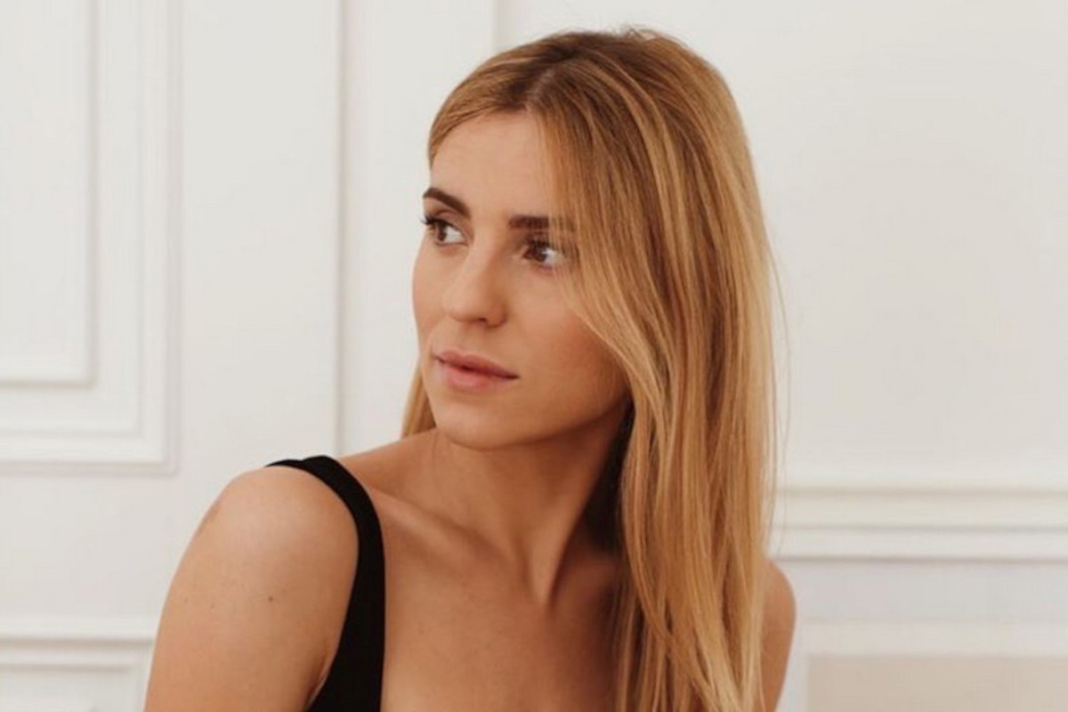 Kasia Tusk w modnej dopasowej dzianinowej sukience bodycon