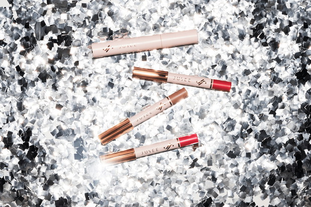 Jusee - kosmetyki do makijażu Julii Wieniawy
