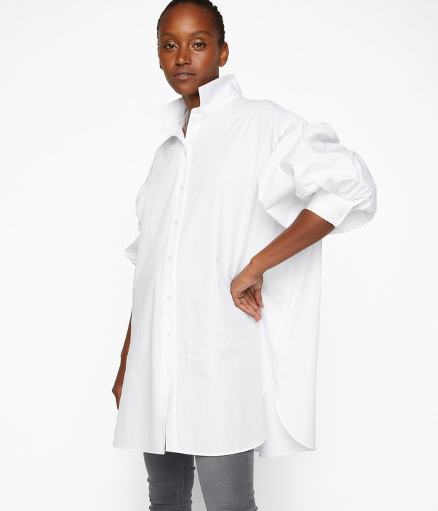 Trendy na jesień 2020 - biała koszula oversize Kappahl