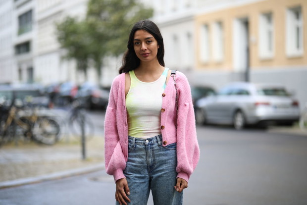 Trendy na jesień 2020: najmodniejsze kardigany