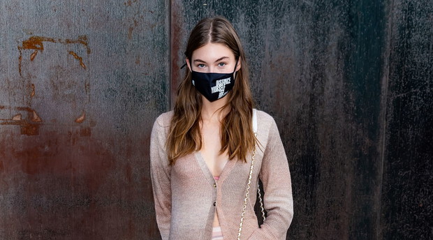 Trendy na jesień 2020: najmodniejsze kardigany