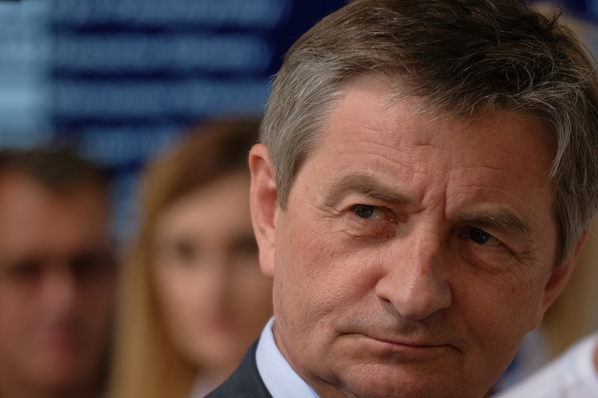 Żona Marka Kuchcińskiego: kim jest Dorota Kuchcińska, druga żona kontrowersyjnego polityka?