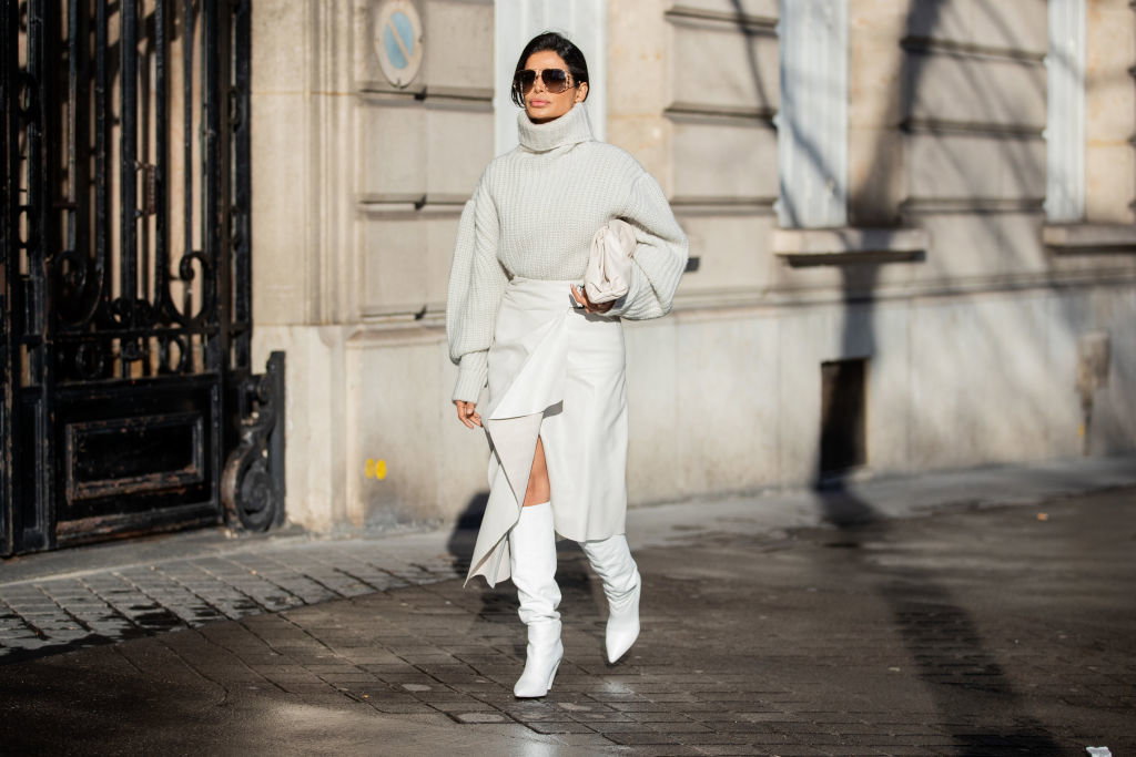 Modne kozaki na jesień na obcasie do 5 cm