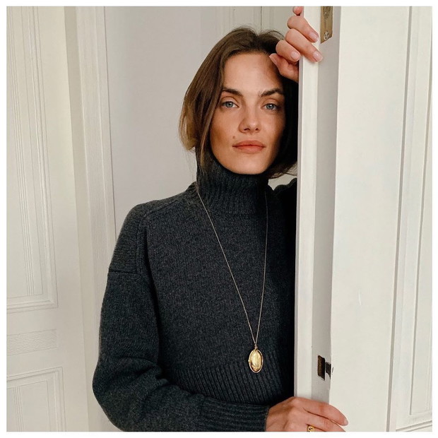 Biżuteria, która pasuje do swetra