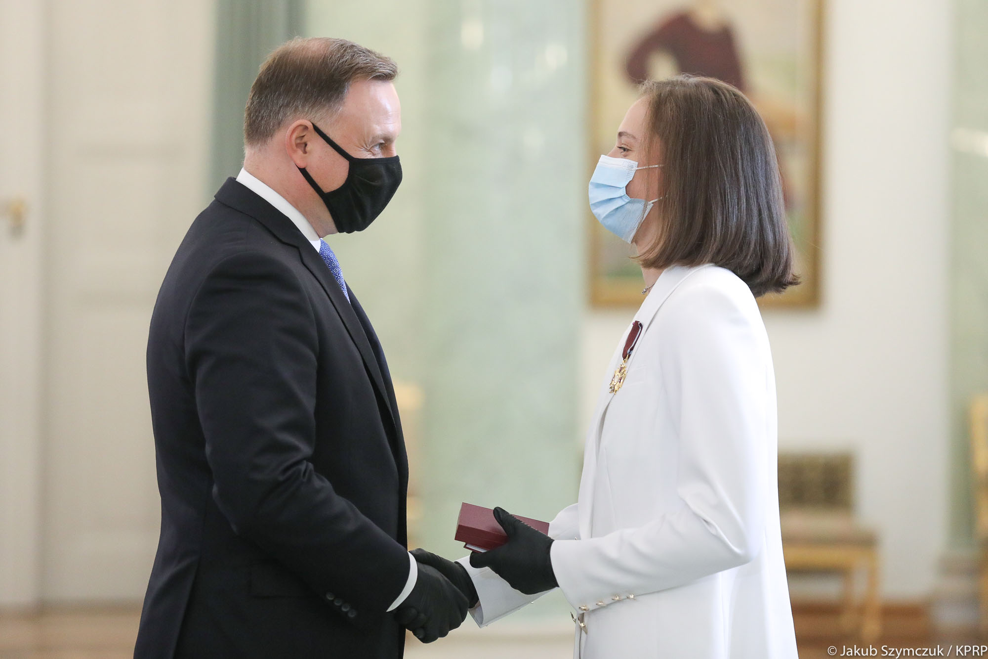 Iga Świątek odznaczona przez prezydenta Złotym Krzyżem Zasługi