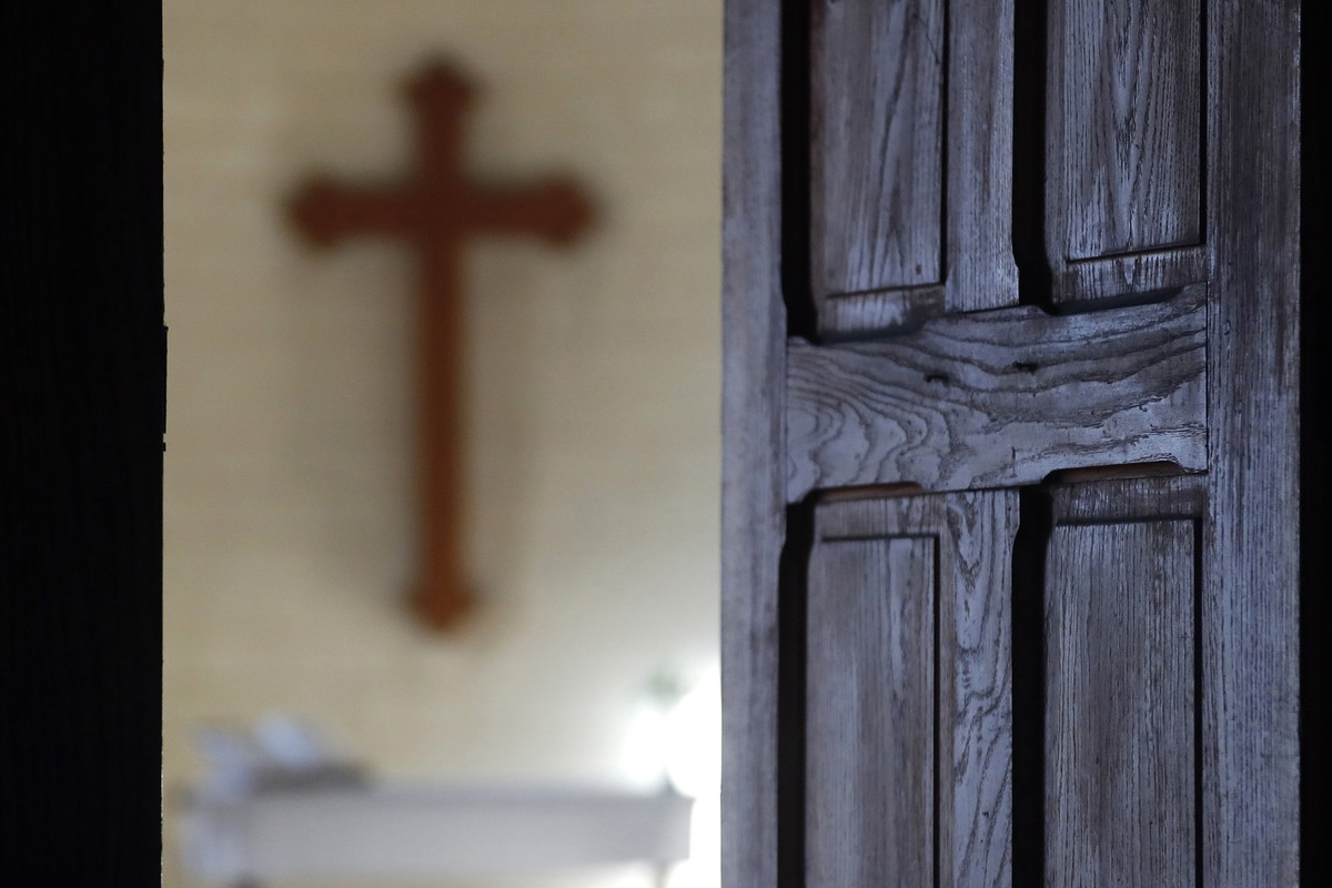 Apostazja: procedura wystąpienia z Kościoła