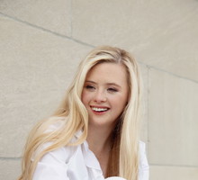 Grace Strobel została twarzą kosmetyków Obagi