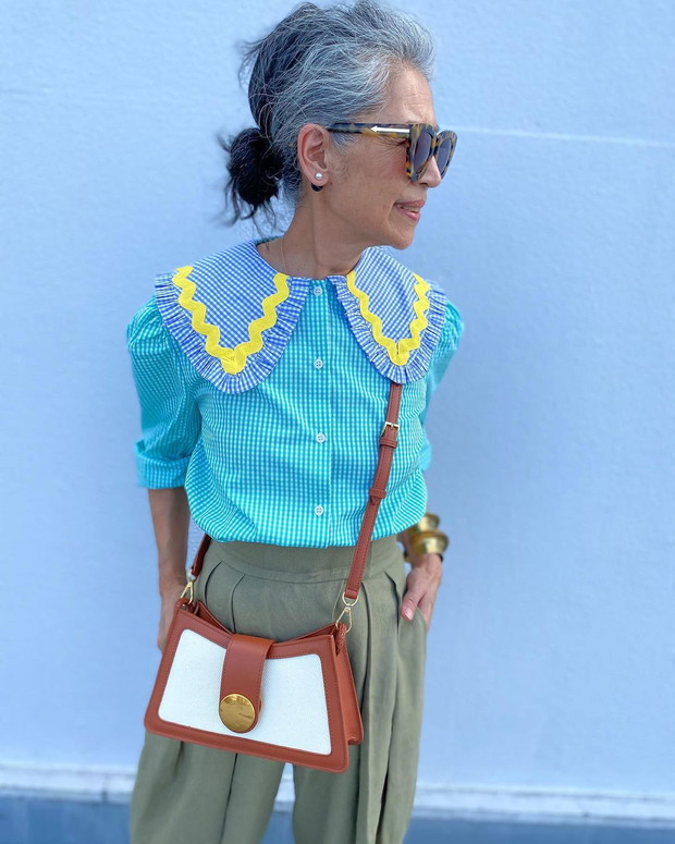 Bluzka z kołnierzem XXL - modny detal na jesień i zimę 2020-2021