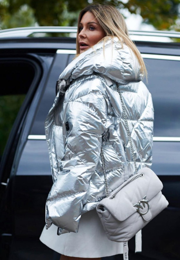 Kurtka na zimę i kosmiczna stylizacja Małgorzaty Rozenek-Majdan